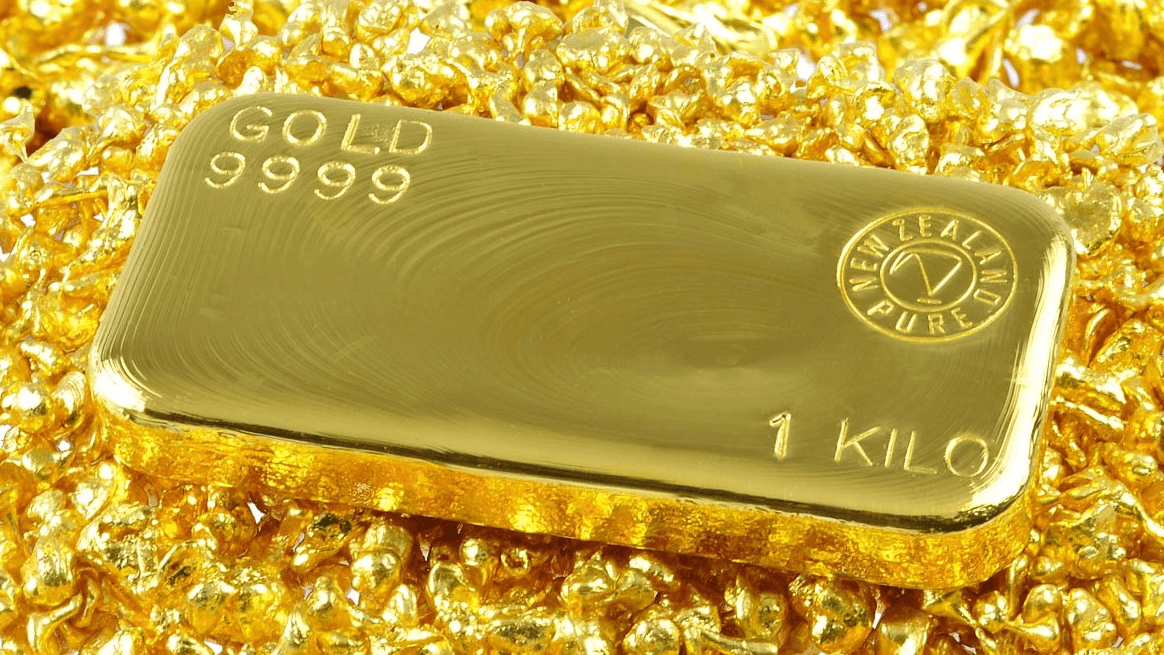 Gold erases gains after U.S. data cements Fed's hawkish stance